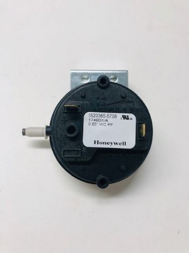 Picture of PRESSURE SWITCH .65WC