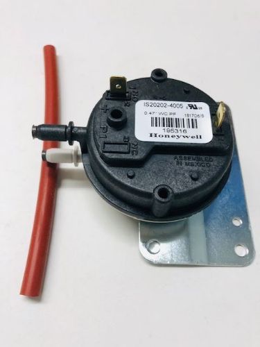 Picture of PRESSURE SWITCH 0.47WC